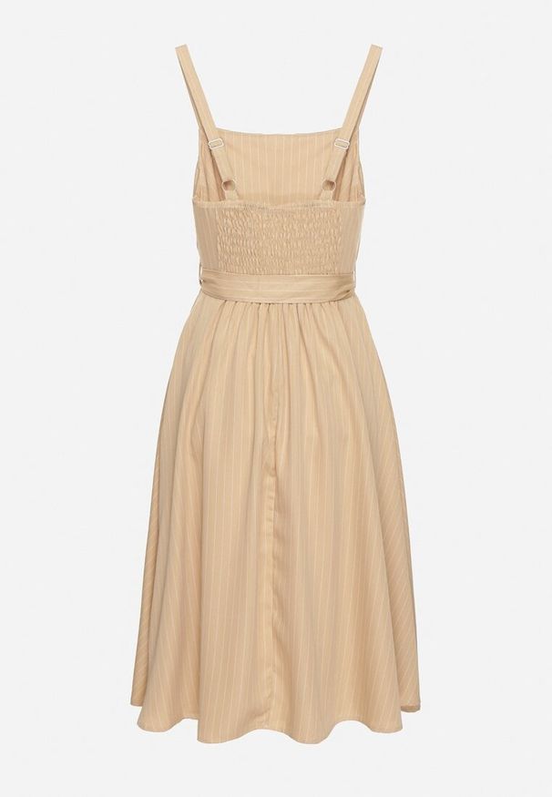 Born2be - Beżowa Sukienka z Wiskozą ze Wzorem Pasków Dolereia. Okazja: na co dzień. Kolor: beżowy. Materiał: wiskoza. Długość rękawa: na ramiączkach. Styl: casual, klasyczny. Długość: midi