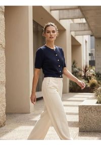 Sinsay - Kardigan z krótkim rękawem i ozdobnymi guzikami - granatowy. Kolor: niebieski. Długość rękawa: krótki rękaw. Długość: krótkie #1