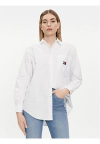 Tommy Jeans Koszula Badge DW0DW17807 Biały Relaxed Fit. Kolor: biały. Materiał: bawełna #1