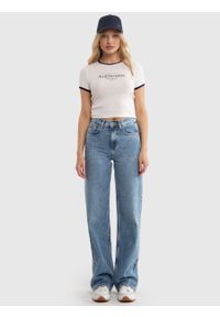 Big-Star - Koszulka damska o kroju slim z linii Authentic biała Montha 403/ Karnelia 403. Kolor: niebieski. Materiał: jeans, dzianina. Długość: krótkie. Wzór: nadruk. Styl: klasyczny, elegancki #1