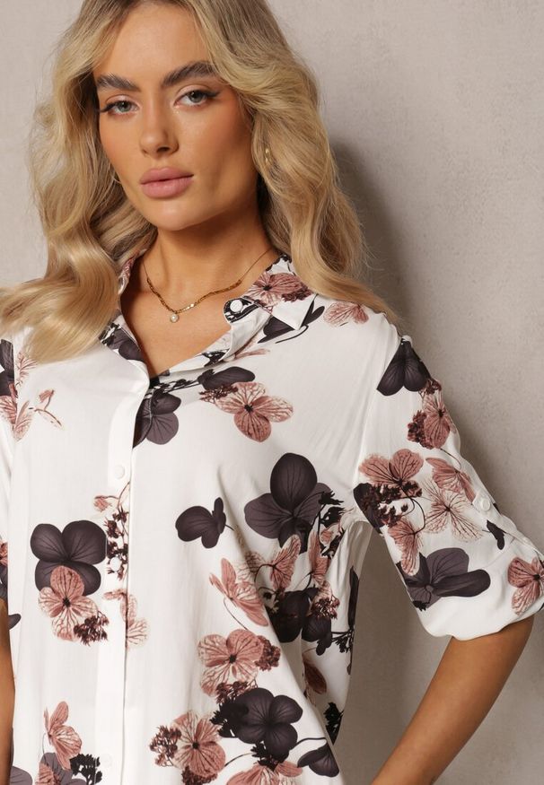 Renee - Biało-Beżowa Koszula Bawełniano-Wiskozowa w Kwiaty z Rękawem 3/4 Spiceria. Kolor: biały. Materiał: bawełna, wiskoza. Wzór: kwiaty. Sezon: lato