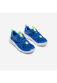 Buty sportowe dla dzieci Decathlon Playful Summer. Okazja: na uczelnię. Zapięcie: rzepy. Kolor: niebieski, zielony, żółty, wielokolorowy. Materiał: tkanina, kauczuk. Szerokość cholewki: normalna. Sport: turystyka piesza