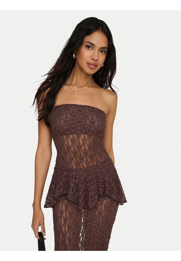 only - ONLY Top Aya 15375823 Brązowy ciemny Slim Fit. Kolor: brązowy. Materiał: syntetyk