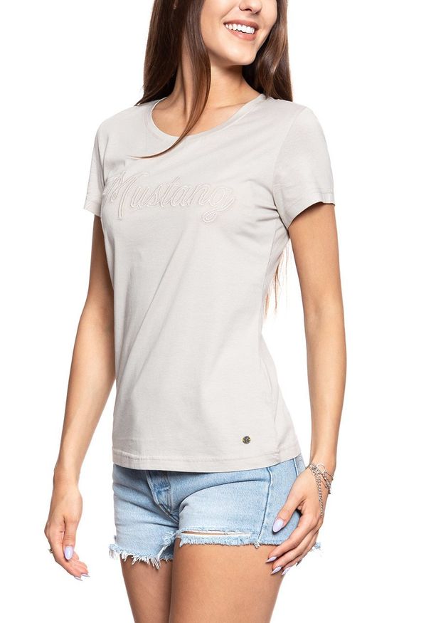 Mustang - MUSTANG T SHIRT DAMSKI Alexia C Embro Dove 1009060 4025. Wzór: nadruk