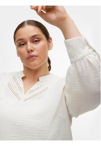 Vero Moda Curve Bluzka Chris 10301893 Biały Regular Fit. Kolor: biały. Materiał: syntetyk #7