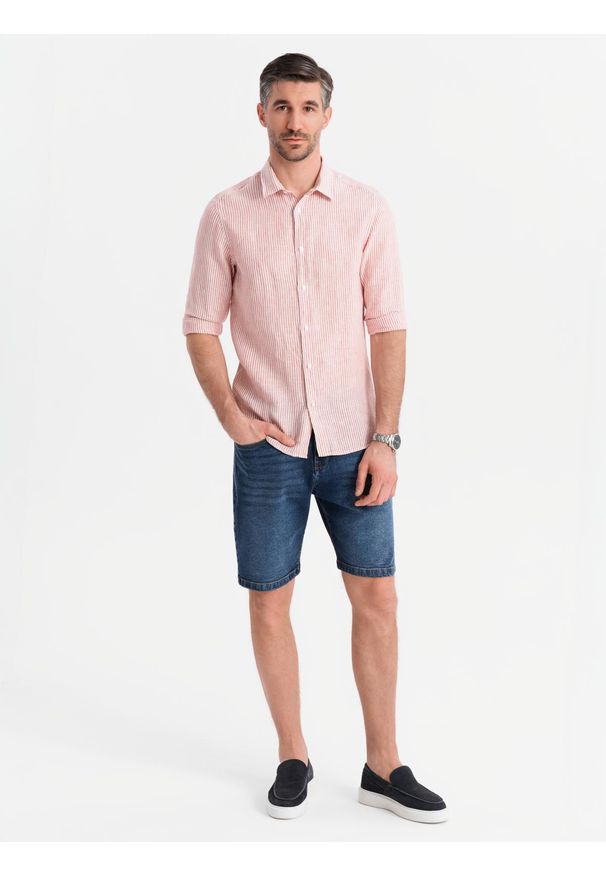 Ombre Clothing - Męskie denimowe szorty o klasycznym kroju – ciemnoniebieskie V3 OM-SRDS-0171 - XXL. Kolor: niebieski. Materiał: bawełna, jeans, skóra, elastan. Wzór: aplikacja. Sezon: lato. Styl: klasyczny