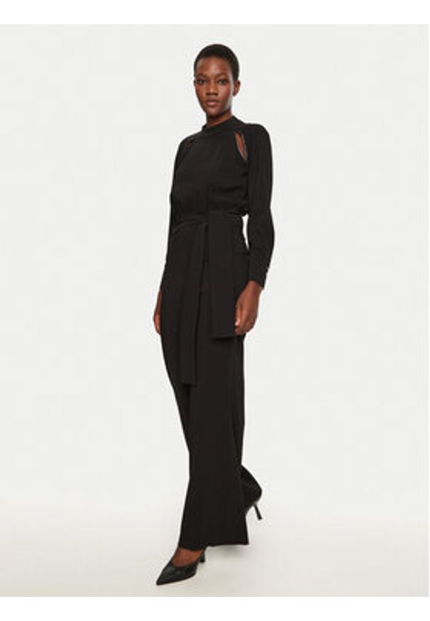 ACCESS FASHION Kombinezon 44-5510-436 Czarny Regular Fit. Kolor: czarny. Materiał: syntetyk