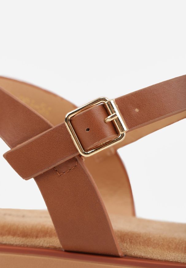 Born2be - Brązowe Minimalistyczne Sandały VICES na Płaskiej Podeszwie z Bieżnikiem Tailisha. Okazja: na spacer. Zapięcie: pasek. Kolor: brązowy. Materiał: jeans, len. Sezon: lato. Obcas: na płaskiej podeszwie