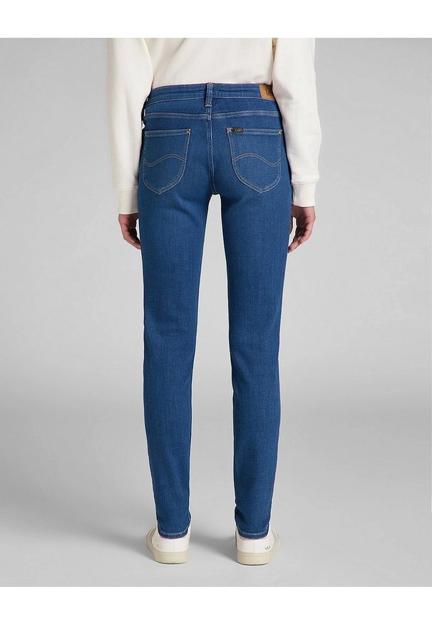 Lee - LEE SCARLETT DAMSKIE SPODNIE JEANSOWE JEANSY DARK AYA L526OPSO 112140203