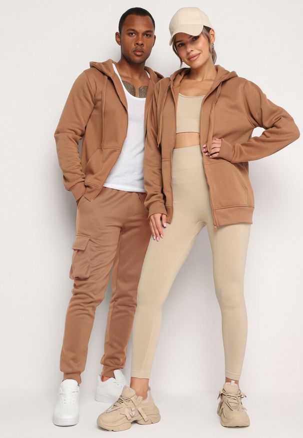 Born2be - Jasnobrązowa Bluza Mentasius. Okazja: do domu, na spacer. Typ kołnierza: kaptur. Kolor: brązowy