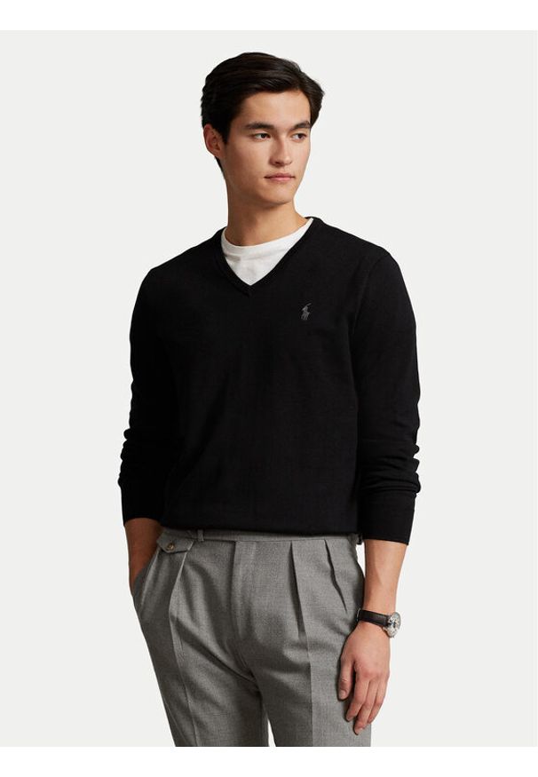 Polo Ralph Lauren Sweter Ls Sf Vn Pp 710670789003 Czarny Regular Fit. Typ kołnierza: polo. Kolor: czarny. Materiał: bawełna