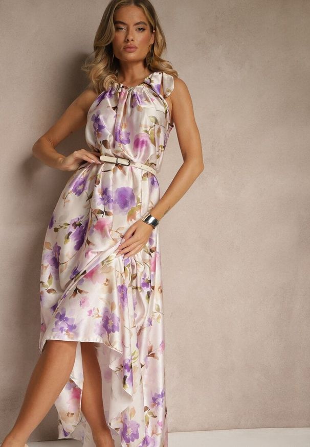 Renee - Fioletowa Sukienka z Satyny w Kwiatowy Wzór Fenimea. Okazja: na randkę, na imprezę. Kolor: fioletowy. Materiał: satyna. Długość rękawa: na ramiączkach. Wzór: kwiaty. Sezon: lato. Styl: elegancki