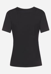 Born2be - Czarny Bawełniany T-shirt Koszulka z Krótkim Rękawem Ozdobiona Nadrukiem i Cyrkoniami Quana. Okazja: na co dzień. Kolor: czarny. Materiał: bawełna. Długość rękawa: krótki rękaw. Długość: krótkie. Wzór: nadruk, aplikacja. Styl: casual, elegancki #6