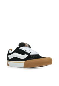 Buty do chodzenia unisex Vans Knu Skool. Zapięcie: sznurówki. Kolor: czarny. Materiał: guma, zamsz. Szerokość cholewki: normalna. Sport: turystyka piesza