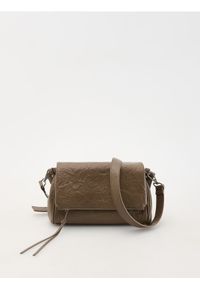 Reserved - Torebka crossbody z marszczeniami - brązowy. Kolor: brązowy. Materiał: skórzane. Styl: klasyczny #1