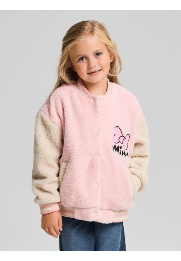 Sinsay - Kurtka bomberka uszyta z misia Minnie Mouse - kremowy. Kolor: kremowy. Wzór: motyw z bajki