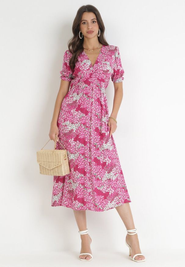 Born2be - Fuksjowa Sukienka Midi z Głębokim Dekoltem i Gumką w Pasie z Wiskozy Arevik. Kolor: różowy. Materiał: wiskoza. Długość: midi