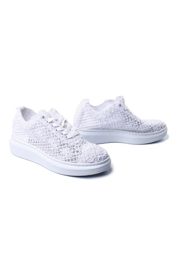 Artiker Relaks - ARTIKER RELAKS 50C1115 white, półbuty letnie damskie. Zapięcie: sznurówki. Kolor: biały. Sezon: lato. Obcas: na koturnie