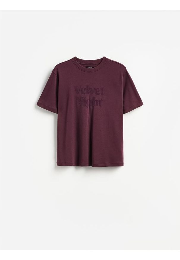 Reserved - Bawełniany t-shirt z nadrukiem - bordowy. Kolor: czerwony. Materiał: bawełna. Wzór: nadruk