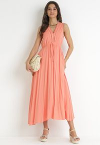 Born2be - Pomarańczowa Wiskozowa Sukienka Maxi z Gumką w Pasie i Ozdobnym Dekoltem Nashira. Kolor: pomarańczowy. Materiał: wiskoza. Sezon: wiosna, lato. Długość: maxi #5