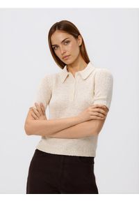 Reserved - Sweter z krótkim rękawem - kremowy. Kolor: kremowy. Materiał: dzianina. Długość rękawa: krótki rękaw. Długość: krótkie