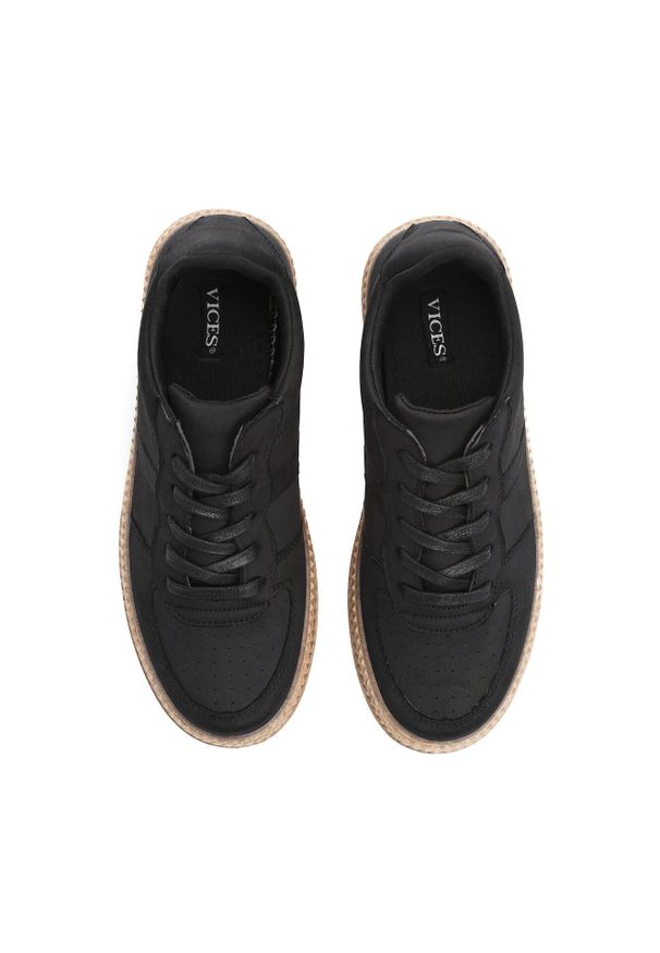 Born2be - Czarne Sneakersy na Grubej Podeszwie z Tłoczeniami Try to Forget. Okazja: na co dzień, do pracy. Kolor: czarny. Materiał: jeans, materiał