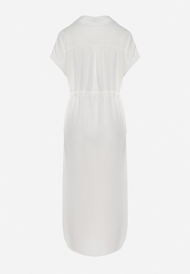 Born2be - Biała Koszulowa Sukienka z Krótkim Rękawem Zapinana na Guziki z Materiałowym Paskiem Piantia. Okazja: na co dzień, na imprezę. Kolor: biały. Materiał: materiał. Długość rękawa: krótki rękaw. Sezon: wiosna, lato. Typ sukienki: koszulowe. Styl: casual, elegancki