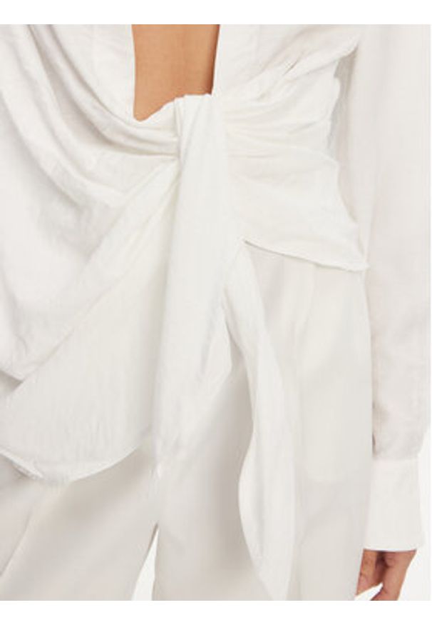 JACQUEMUS Koszula 213SH002-1020 Biały Regular Fit. Kolor: biały. Materiał: wiskoza