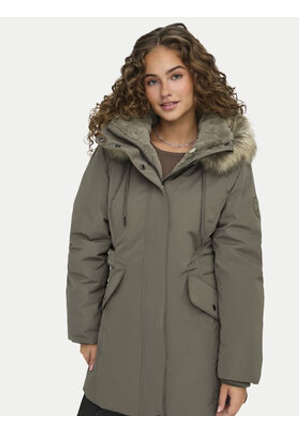 only - ONLY Parka New Priska 15300627 Szary Regular Fit. Kolor: szary. Materiał: syntetyk