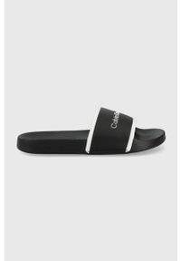 Calvin Klein Jeans klapki damskie kolor czarny. Kolor: czarny. Materiał: materiał, guma. Obcas: na obcasie. Wysokość obcasa: niski