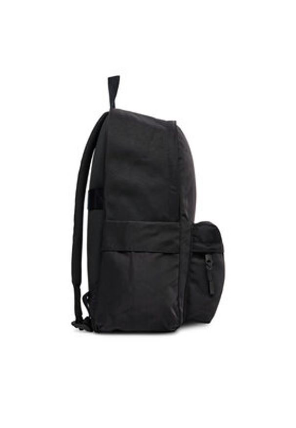 Calvin Klein Plecak Bold Round Backpack LV04D3114G Czarny. Kolor: czarny. Materiał: materiał