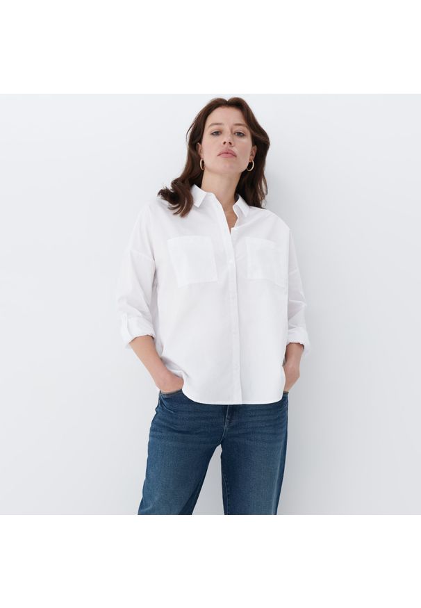 Mohito - Bawełniana koszula oversize - Biały. Kolor: biały. Materiał: bawełna