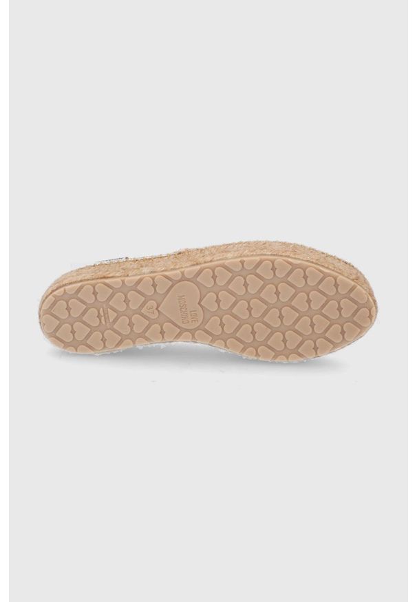 Love Moschino Espadryle kolor złoty na platformie. Kolor: złoty. Obcas: na platformie