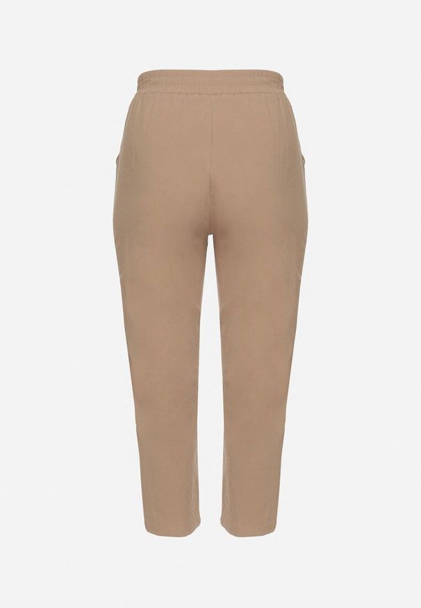 Born2be - Ciemnobeżowe Klasyczne Spodnie Bawełniane z Gumką w Pasie Olozi. Okazja: na co dzień. Kolekcja: plus size. Kolor: beżowy. Materiał: bawełna. Styl: klasyczny