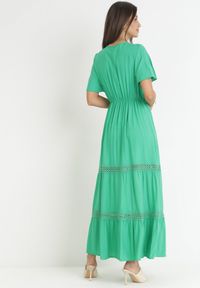 Born2be - Zielona Sukienka Selphie. Kolor: zielony. Materiał: tkanina, koronka. Długość rękawa: krótki rękaw. Wzór: ażurowy, aplikacja, koronka. Sezon: lato. Długość: midi #3