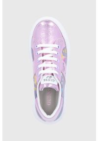 Guess buty kolor różowy. Zapięcie: sznurówki. Kolor: różowy. Obcas: na platformie #5