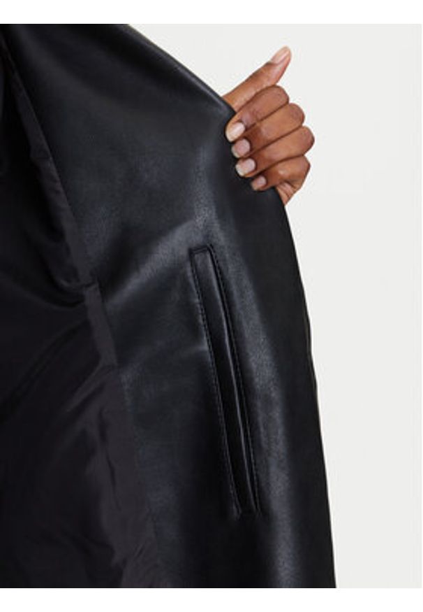 Karl Lagerfeld Jeans Płaszcz przejściowy A3W15047 Czarny Relaxed Fit. Kolor: czarny. Materiał: skóra