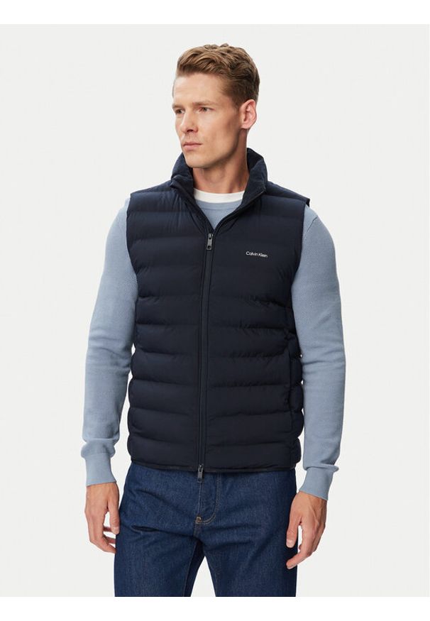 Calvin Klein Kamizelka Classic LV04LG504G Granatowy Classic Fit. Kolor: niebieski. Materiał: syntetyk