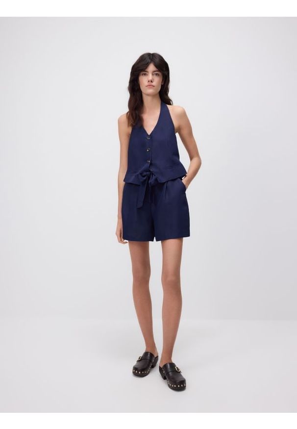 Reserved - Szorty z lnem - granatowy. Kolor: niebieski. Materiał: len