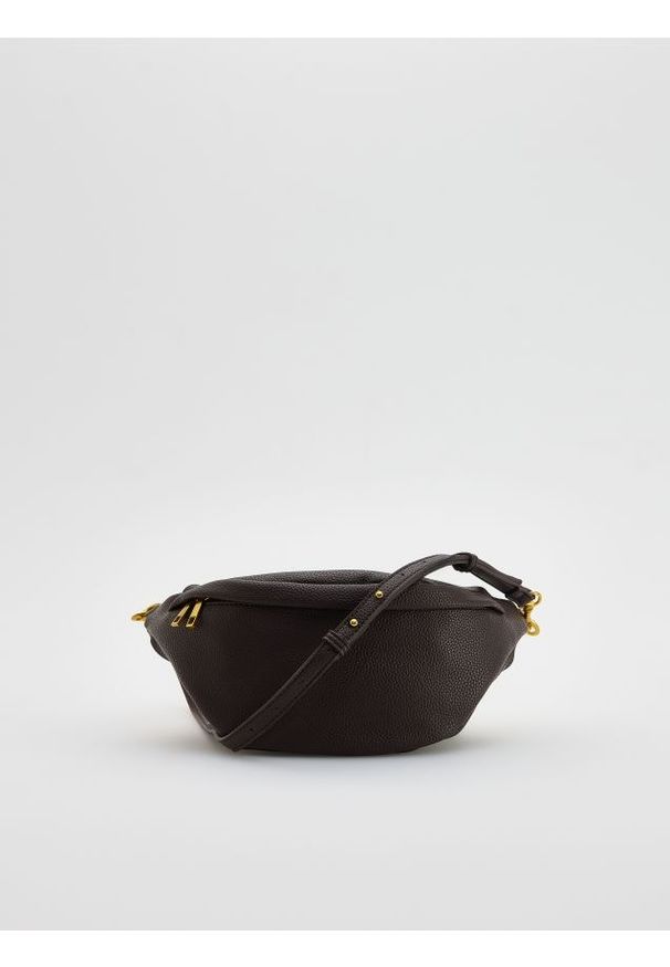 Reserved - Saszetka crossbody - brązowy. Kolor: brązowy. Materiał: skórzane