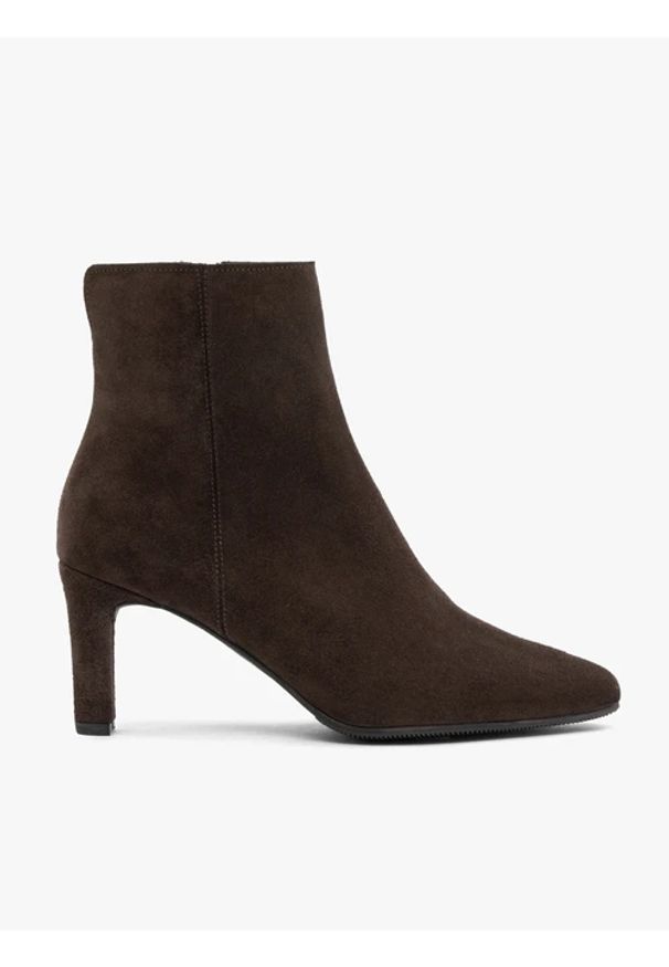 Ryłko - Ciemnobrązowe botki na szpilce. Wysokość cholewki: za kostkę. Zapięcie: zamek. Kolor: brązowy. Materiał: skóra, welur. Szerokość cholewki: normalna. Obcas: na szpilce. Styl: street, elegancki. Wysokość obcasa: średni