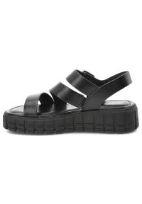 Sandały damskie Tamaris, cholewka ze skóry ekologicznej zapinane na rzep masywna podeszwa, czarne, 1-28233-46 001. Okazja: na co dzień, na spacer. Zapięcie: rzepy. Kolor: czarny. Materiał: skóra ekologiczna. Wzór: paski. Sezon: lato. Styl: elegancki, casual #2