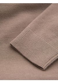 Ombre Clothing - Męski dzianinowy golf z wiskozą – ciemnobeżowy melanż V3 - Rozmiar: M. Typ kołnierza: golf. Kolor: beżowy. Materiał: wiskoza, dzianina. Wzór: melanż. Styl: klasyczny, elegancki