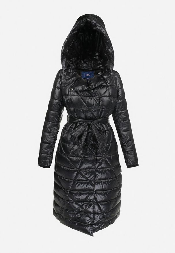 Born2be - Czarna Kurtka Pikowana z Wiązanym Paskiem Sinee. Kolekcja: plus size. Kolor: czarny. Materiał: materiał, tkanina. Styl: klasyczny