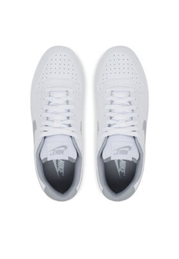 Nike Sneakersy Big Nike Low 355152 Biały. Kolor: biały. Materiał: skóra