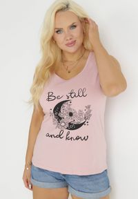 Born2be - Różowy Tank Top z Nadrukiem i Okrągłym Dekoltem Irinka. Kolor: różowy. Wzór: nadruk #3