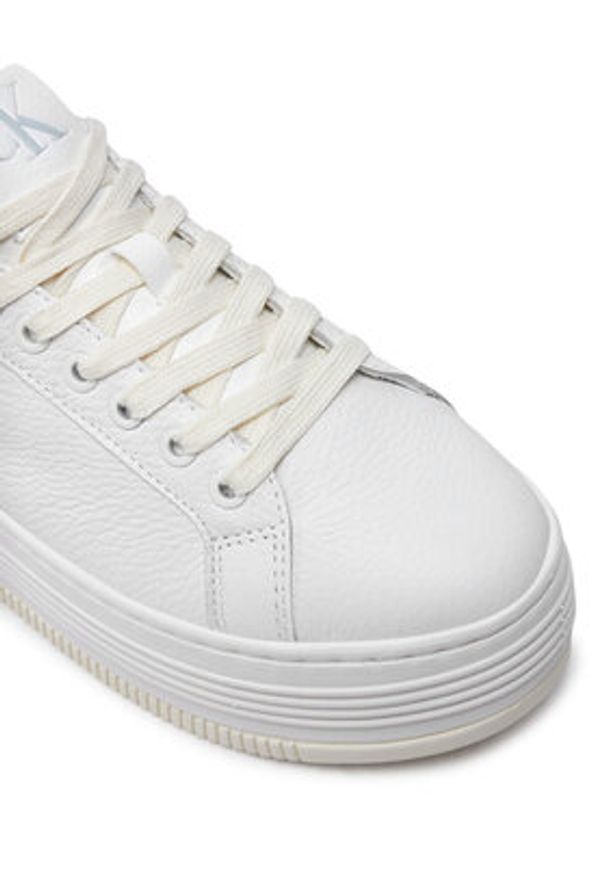 Calvin Klein Jeans Sneakersy Bold Flatf Low Mix Ohb YW0YW01632 Biały. Kolor: biały. Materiał: skóra
