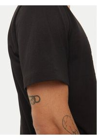 Armani Exchange T-Shirt 6DZTLN ZJ9JZ 1200 Czarny Regular Fit. Kolor: czarny. Materiał: bawełna #5