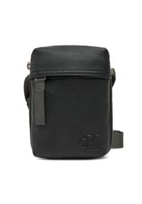 Calvin Klein Jeans Saszetka Cargo Reporter Bag LV04G3080G Czarny. Kolor: czarny. Materiał: skóra