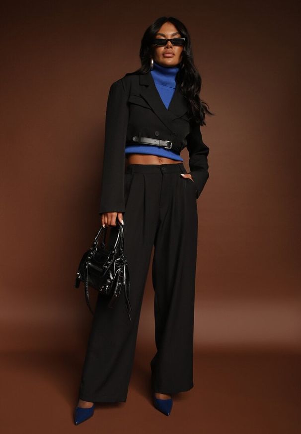 Renee - Czarny Komplet w Stylu Garniturowym Szerokie Spodnie z Paskiem i Krótka Marynarka Veritia. Kolor: czarny. Materiał: materiał. Wzór: aplikacja